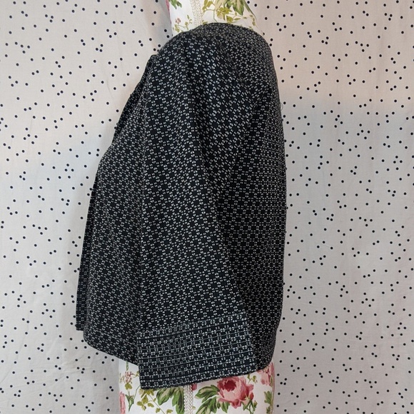 Serenade Cropped Blazer - Size M - Picture 6 of 8